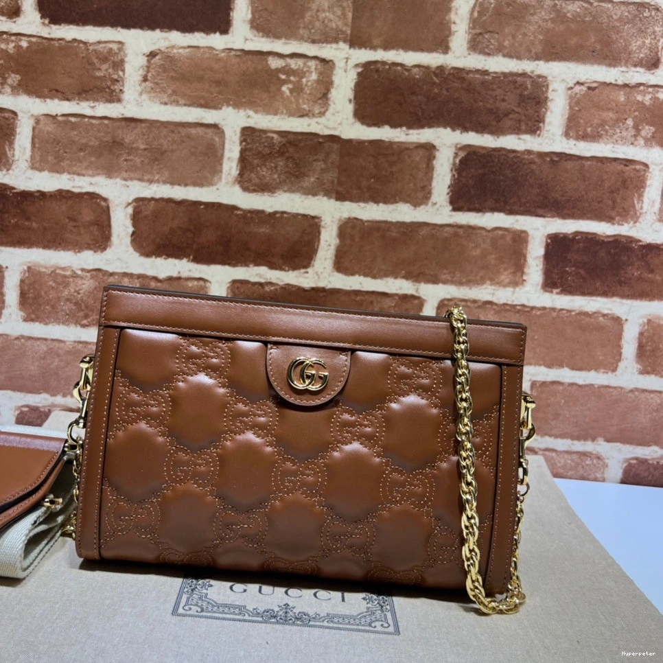GG shoulder bag leather GUCCI matelassé 0801